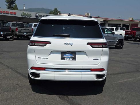 Used 2023 Jeep Grand Cherokee L Overland w/ Rear Seat Video Group I AWD/4WD image 13