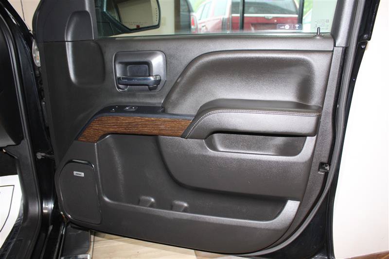 Used 2018 GMC Sierra 1500 Denali AWD/4WD image 33