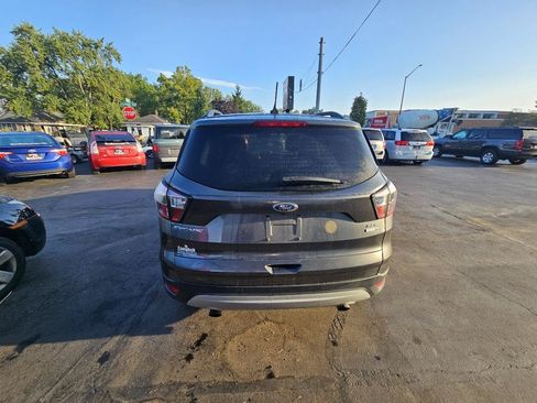 Used 2018 Ford Escape SEL AWD/4WD image 9
