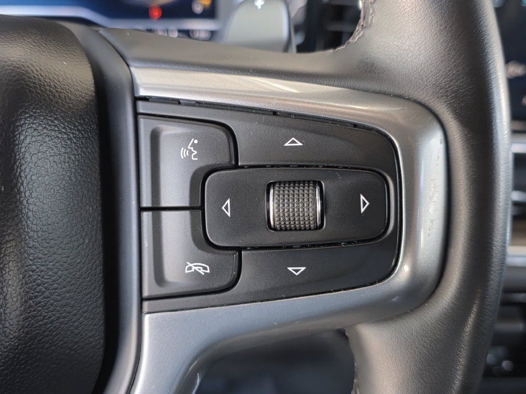 Used 2024 Chevrolet Silverado 1500 RST w/ Z71 Off-Road Package AWD/4WD image 19