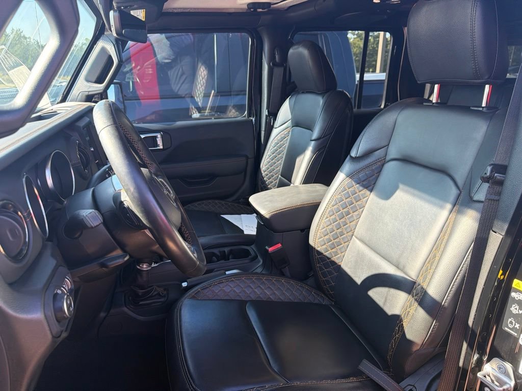 Used 2022 Jeep Gladiator Overland AWD/4WD image 12