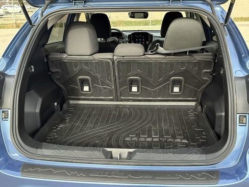 Used 2024 Subaru Crosstrek 2.0i Premium w/ Popular Package #3 image 12