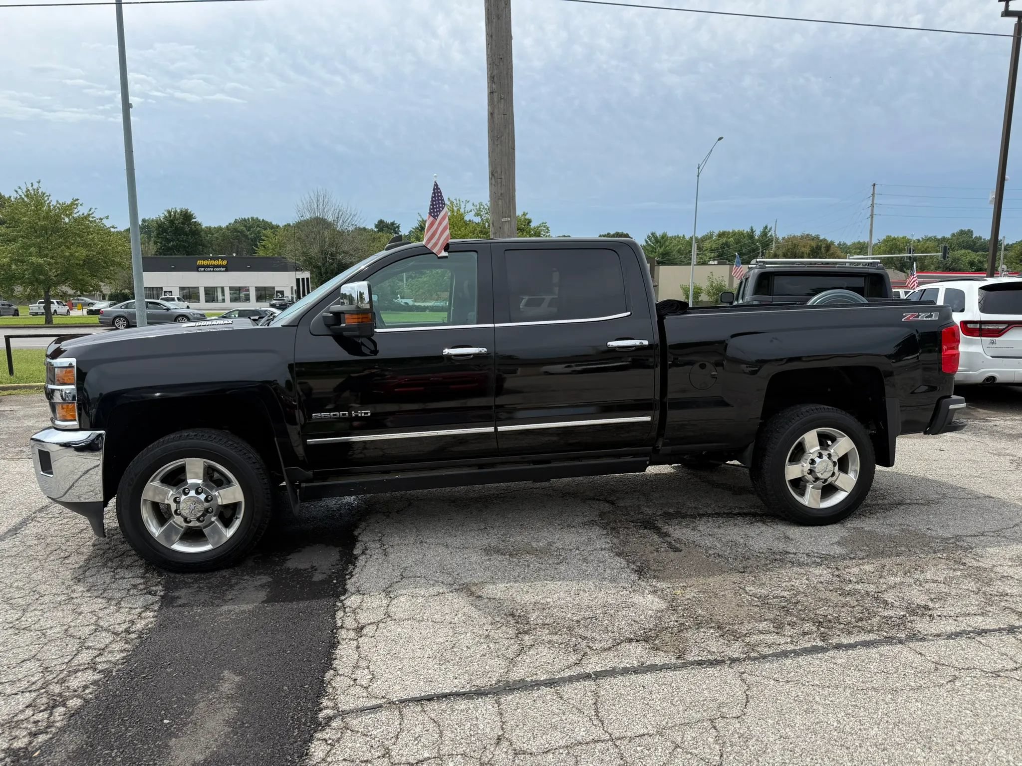 Used 2016 Chevrolet Silverado 2500 LTZ w/ Duramax Plus Package AWD/4WD image 8