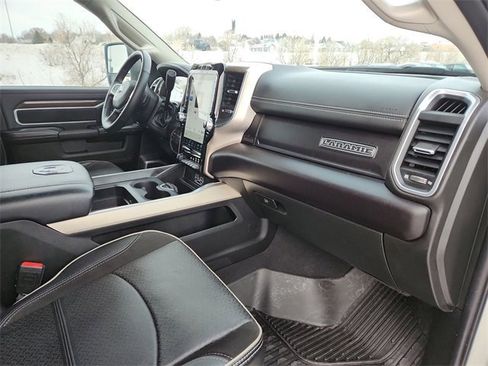 Used 2024 RAM 2500 Laramie w/ Protection Group image 28