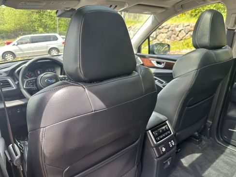 Certified 2023 Subaru Ascent Touring AWD/4WD image 9