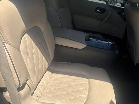 Used 2022 Nissan Armada Platinum w/ Captain's Chairs Package AWD/4WD image 10