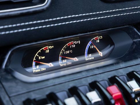 Used 2018 Lamborghini Huracan Performante image 61