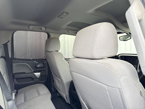 Used 2018 Chevrolet Silverado 1500 LT w/ All Star Edition image 34