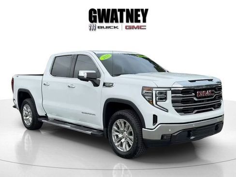 Used 2025 GMC Sierra 1500 SLT w/ SLT Premium Plus Package image 1