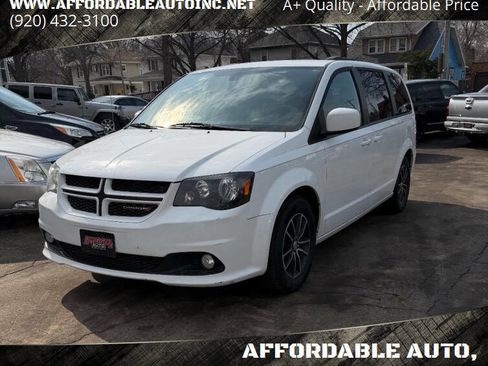 Used 2018 Dodge Grand Caravan GT FWD image 1