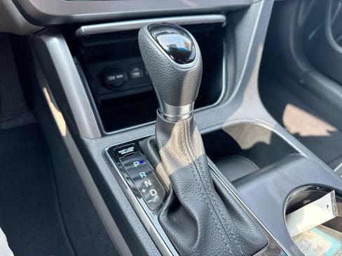 Used 2017 Hyundai Sonata SE FWD image 17