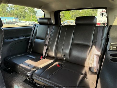 Used 2012 GMC Yukon XL Denali AWD/4WD image 16