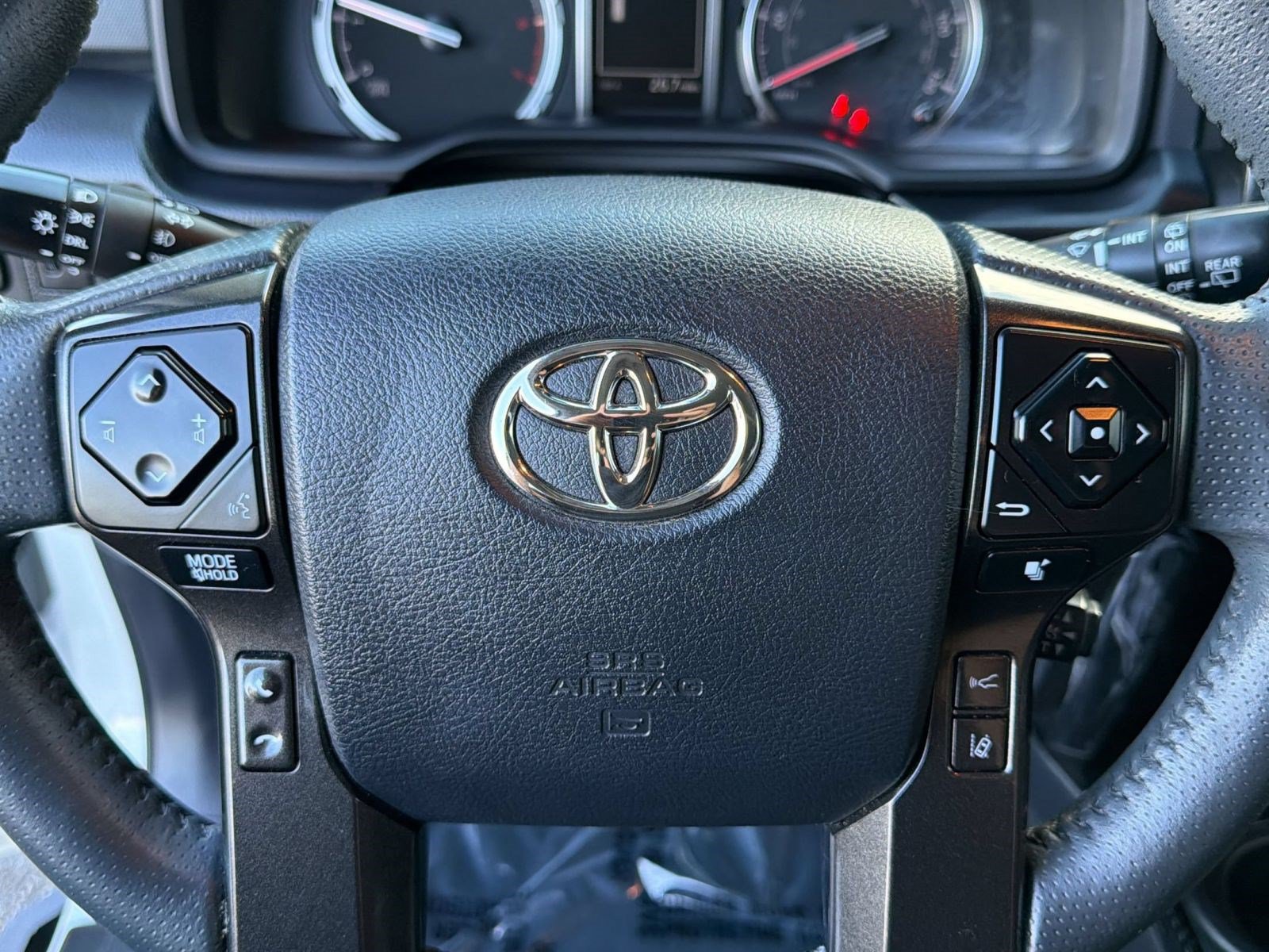 Used 2021 Toyota 4Runner TRD Off-Road Premium w/ Moonroof Package AWD/4WD image 11