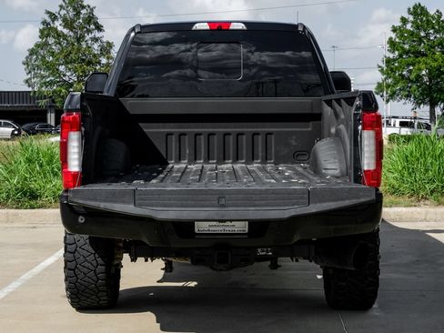 Used 2019 Ford F250 King Ranch w/ King Ranch Ultimate Package AWD/4WD image 58