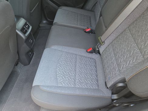 Used 2023 Chevrolet Equinox LT AWD/4WD image 22