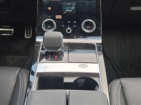 Used 2023 Land Rover Range Rover Velar R-Dynamic S image 11