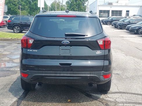 Used 2019 Ford Escape SE AWD/4WD image 4