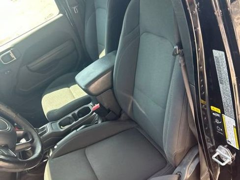 Used 2020 Jeep Wrangler Unlimited Sport S AWD/4WD image 14