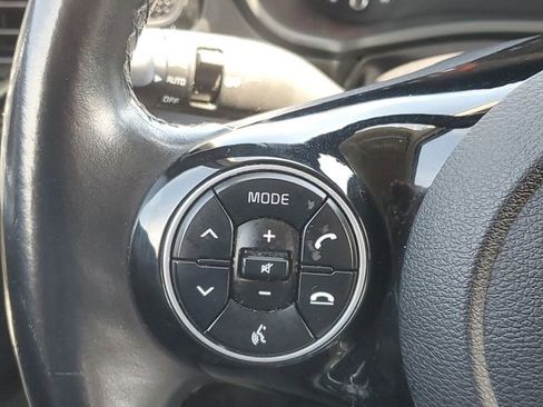Used 2020 Kia Soul EX FWD image 21