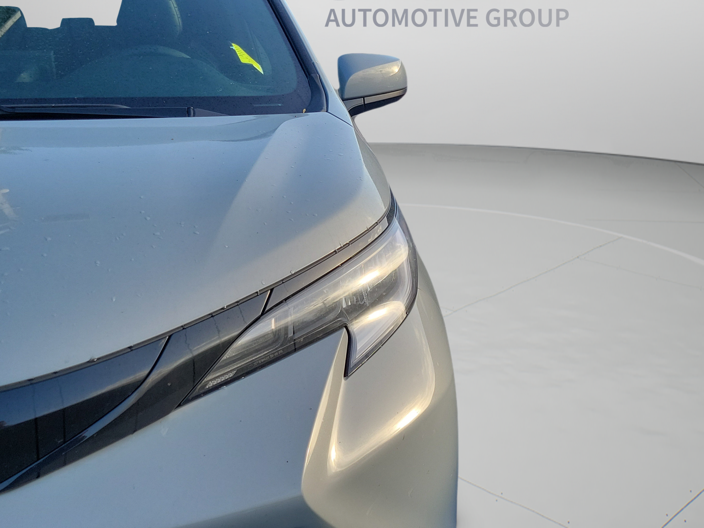 Used 2026 Toyota Sienna XLE Woodland Edition AWD/4WD image 12