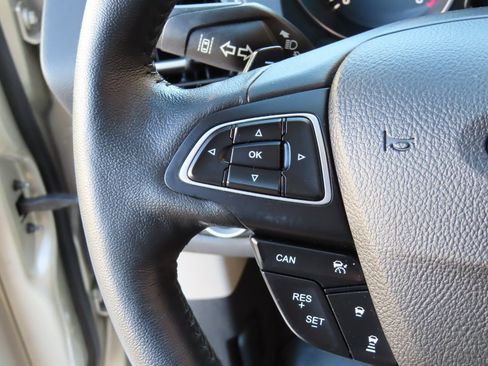 Used 2018 Ford Escape Titanium w/ Ford Safe & Smart Package image 21