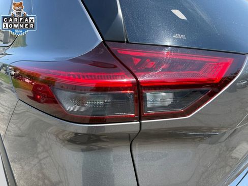 Certified 2023 Nissan Rogue SV AWD/4WD image 21