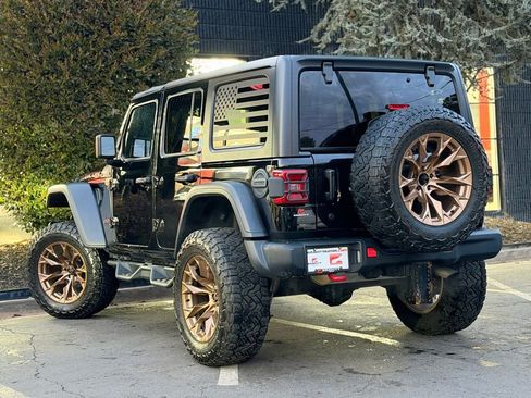 Used 2018 Jeep Wrangler Unlimited Rubicon image 20