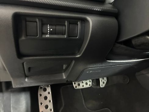 Used 2025 Subaru Crosstrek 2.5i Sport AWD/4WD image 21