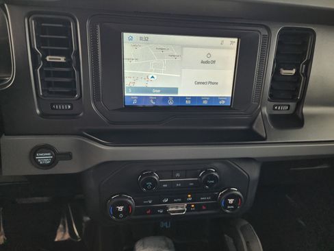 Used 2021 Ford Bronco Big Bend image 19