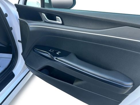 Used 2022 Kia K5 LXS image 21