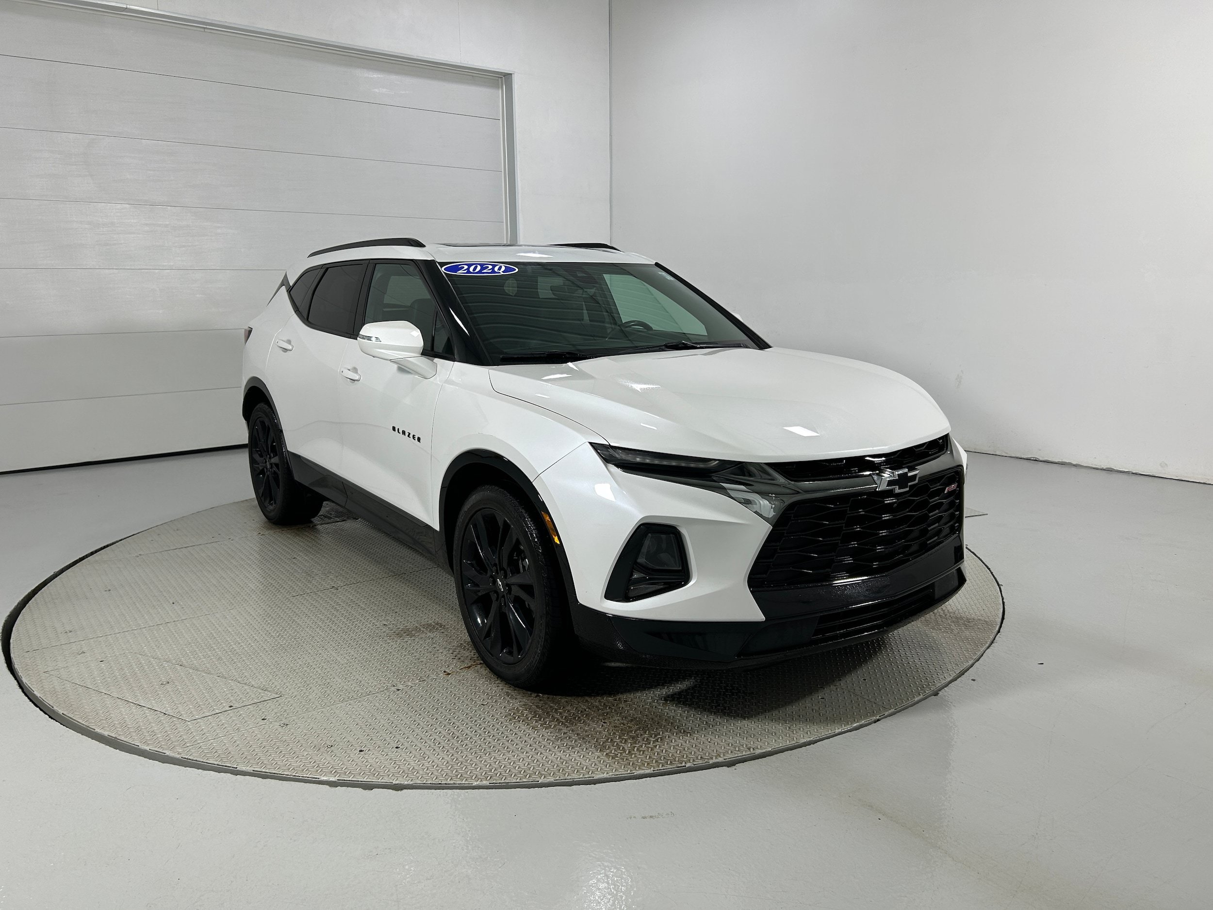 Used 2020 Chevrolet Blazer RS AWD/4WD image 2