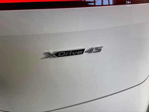 New 2026 BMW iX xDrive45 image 12