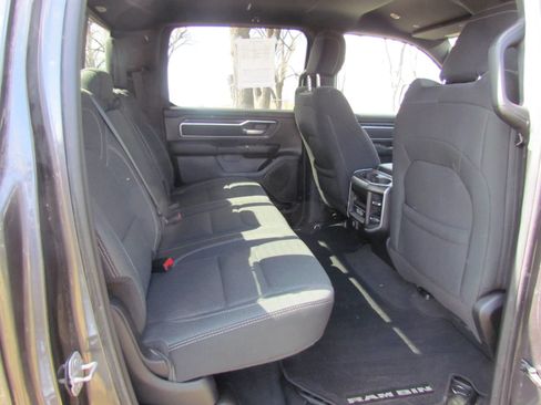 Used 2022 RAM 1500 Big Horn AWD/4WD image 13