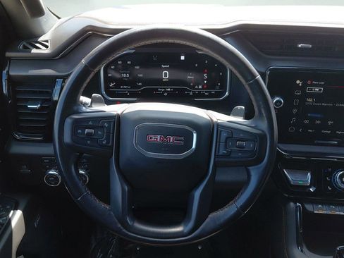 Used 2022 GMC Sierra 1500 AT4 w/ AT4 Premium Package AWD/4WD image 40
