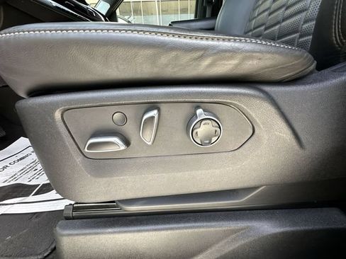 Certified 2022 Cadillac Escalade ESV Sport Platinum RWD image 20