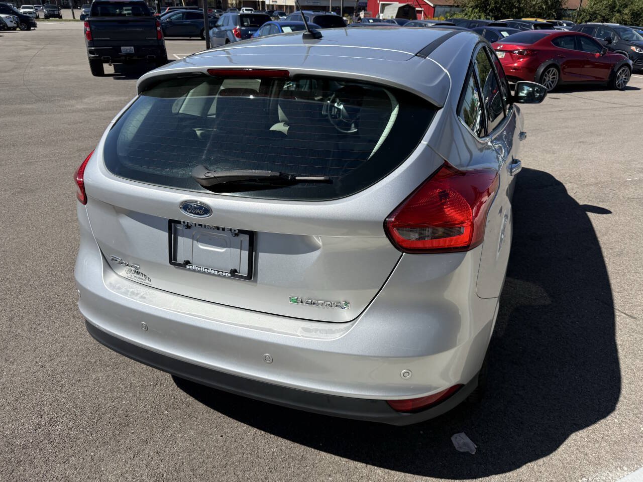 Used 2017 Ford Focus Electric Hatchback FWD image 10