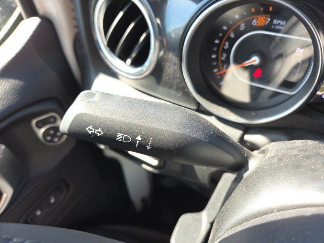 Used 2020 Jeep Wrangler Unlimited Sahara AWD/4WD image 41