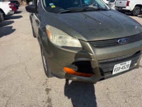 Used 2013 Ford Escape S FWD image 7