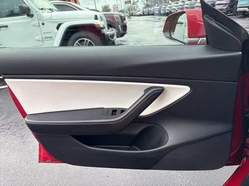 Used 2019 Tesla Model 3 Long Range image 24