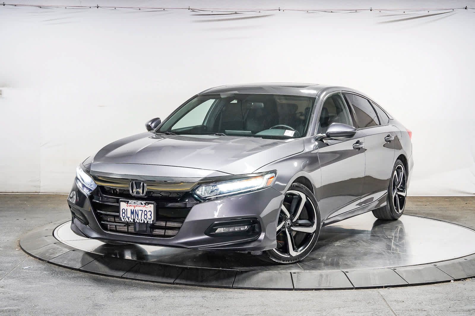Used 2019 Honda Accord Sport image 1
