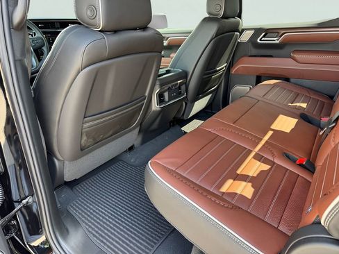 New 2026 GMC Sierra 1500 Denali Ultimate AWD/4WD image 14