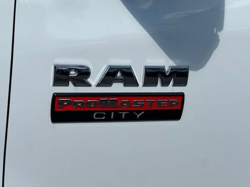 Used 2021 RAM ProMaster City Tradesman SLT FWD image 9
