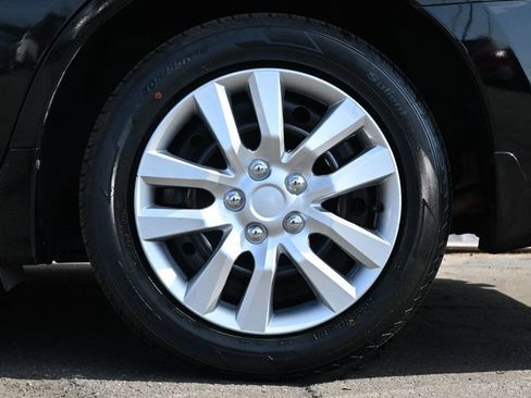 Used 2014 Nissan Altima 2.5 S FWD image 9