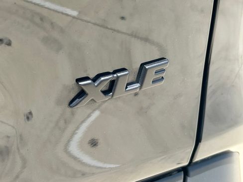 Used 2025 Toyota RAV4 XLE w/ Convenience Package FWD image 14