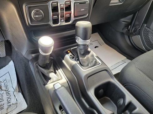 Used 2023 Jeep Wrangler Unlimited w/ 8.4" Radio Group AWD/4WD image 24