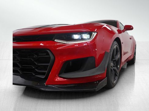 Used 2018 Chevrolet Camaro SS image 11