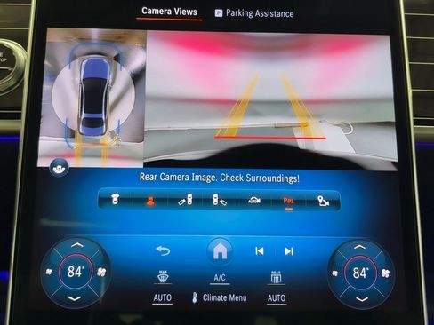 Used 2024 Mercedes-Benz S 63 AMG S w/ Carbon Fiber Exterior Package image 22