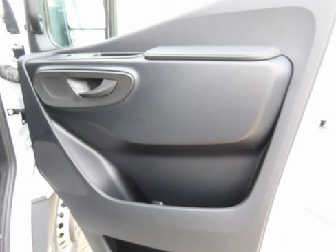 Used 2024 Mercedes-Benz Sprinter 3500 image 16
