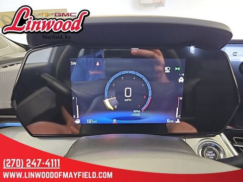 New 2026 Chevrolet Trax LT w/ Driver Confidence Package FWD image 20