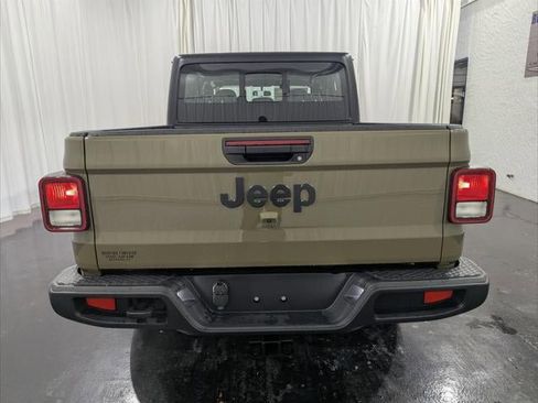 New 2026 Jeep Gladiator Sport image 36